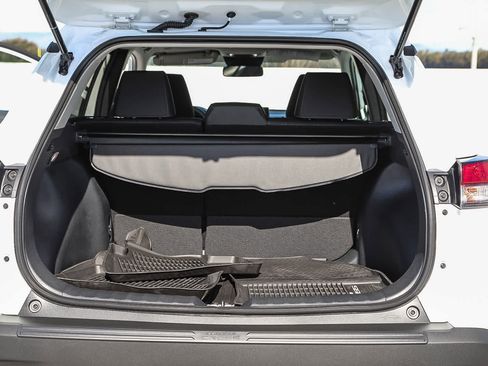 Certified 2026 Toyota Corolla Cross LE w/ Moonroof Package image 25