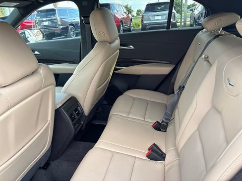 Used 2025 Cadillac XT4 Premium Luxury w/ Technology Package FWD image 16