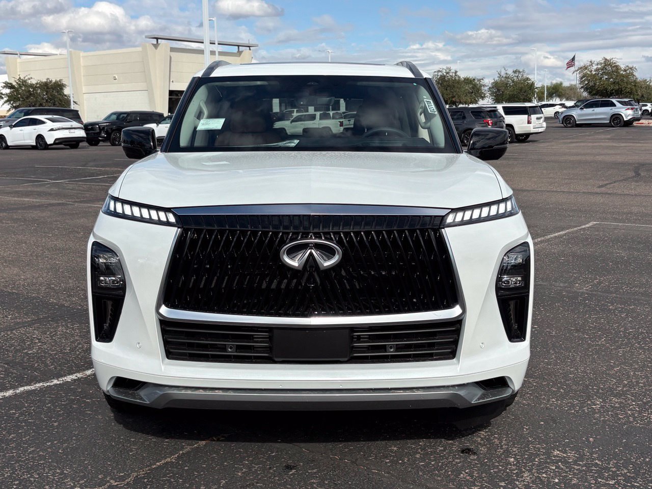 New 2027 INFINITI QX80 Luxe AWD/4WD image 9