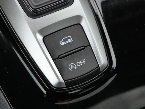 Used 2016 Honda Pilot Elite image 27