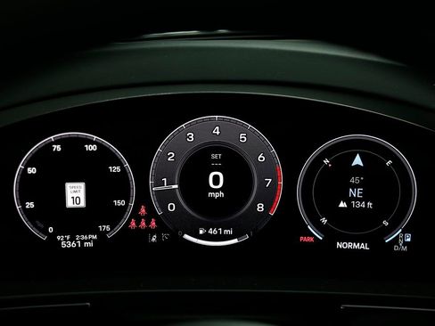 Certified 2025 Porsche Cayenne AWD/4WD image 36
