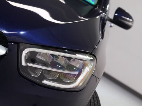 Certified 2021 Mercedes-Benz GLC 300 4MATIC image 10