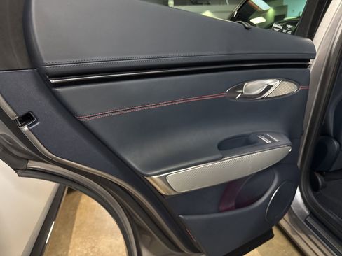 Used 2023 Genesis GV70 2.5T w/ Sport Prestige Package image 13