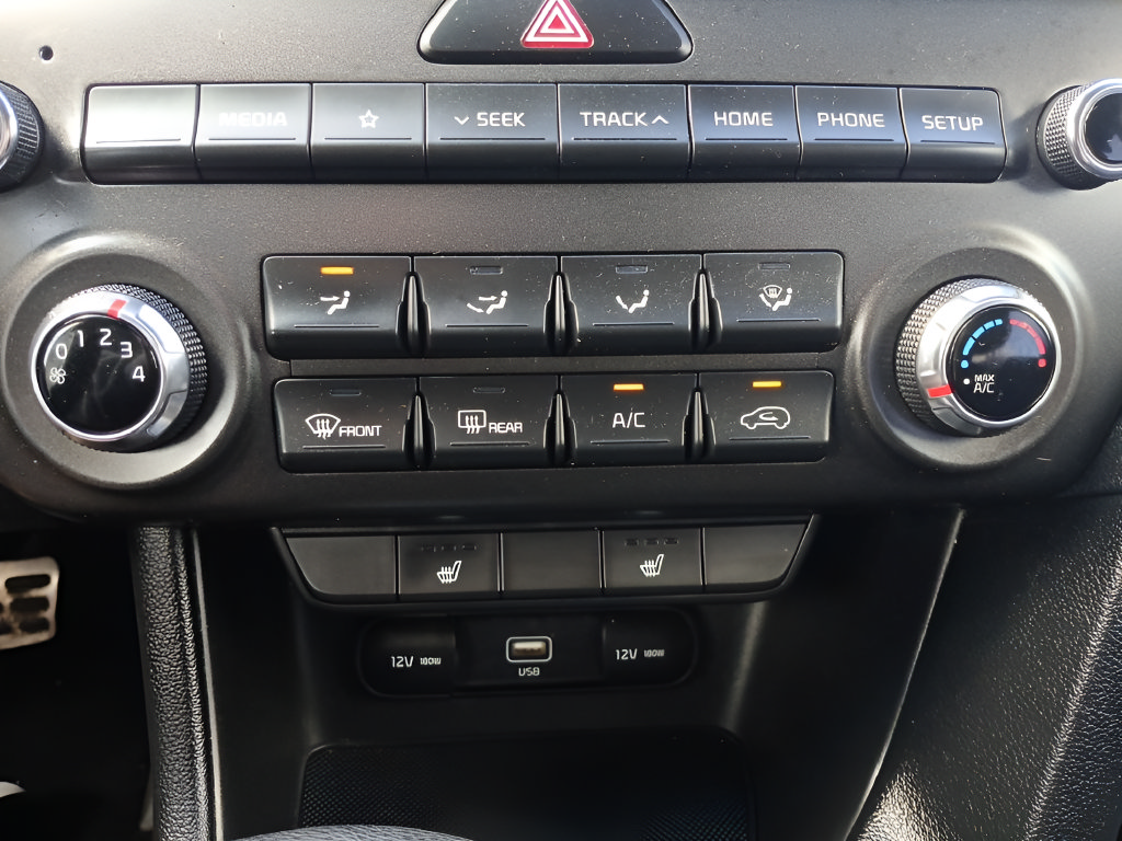 Used 2020 Kia Sportage S AWD/4WD image 18