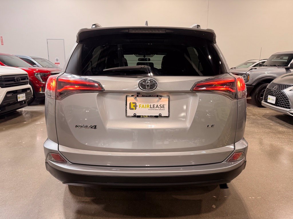 Used 2016 Toyota RAV4 LE FWD image 6