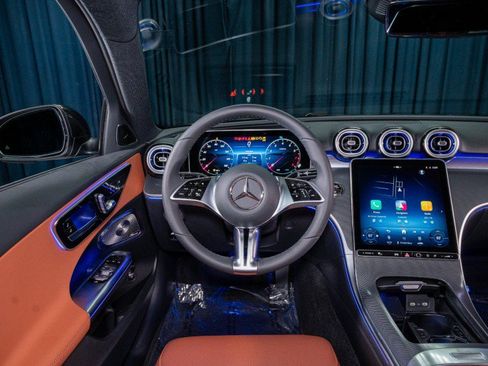 New 2026 Mercedes-Benz C 300 4MATIC Sedan image 15