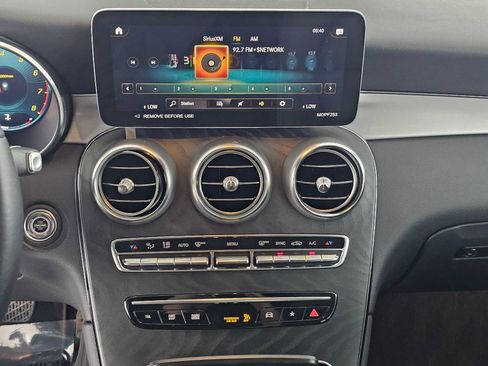 Certified 2022 Mercedes-Benz GLC 300 image 26
