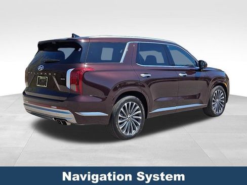 Used 2024 Hyundai Palisade Calligraphy image 7
