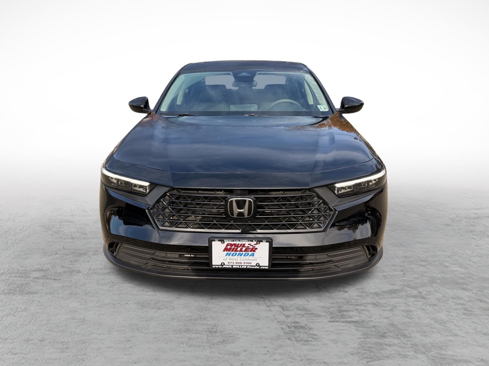 Used 2025 Honda Accord SE image 2