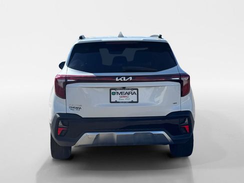 Used 2024 Kia Seltos SX image 4