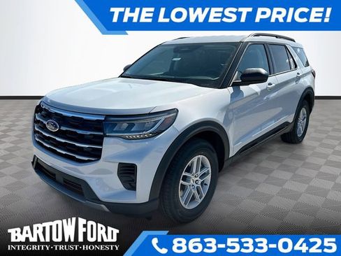 New 2026 Ford Explorer Active AWD/4WD image 1