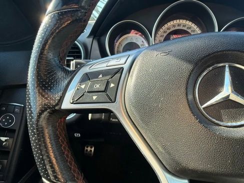 Used 2013 Mercedes-Benz C 250 Sedan image 20