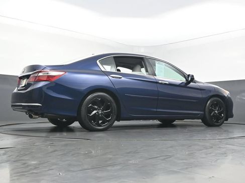 Used 2016 Honda Accord EX-L image 46