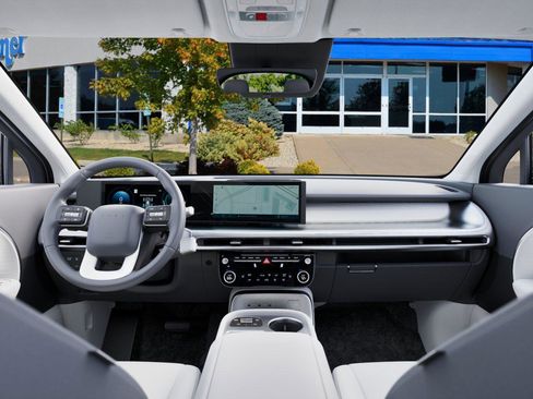 New 2026 Hyundai Ioniq 9 SE image 11