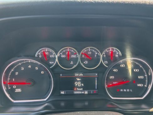 Used 2020 Chevrolet Silverado 2500 LT w/ Convenience Package AWD/4WD image 15