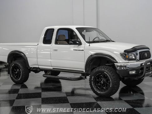 Used 2002 Toyota Tacoma PreRunner image 13