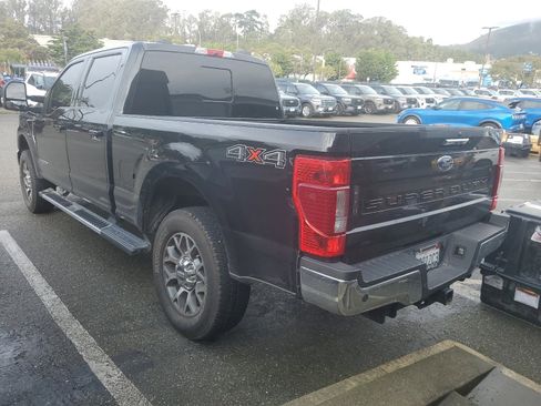Used 2020 Ford F250 Lariat w/ Lariat Value Package image 3
