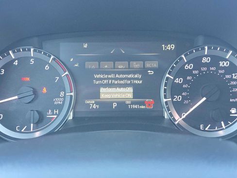 Certified 2025 Toyota Highlander XLE image 26