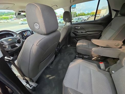 Used 2018 Chevrolet Traverse LT AWD/4WD image 25