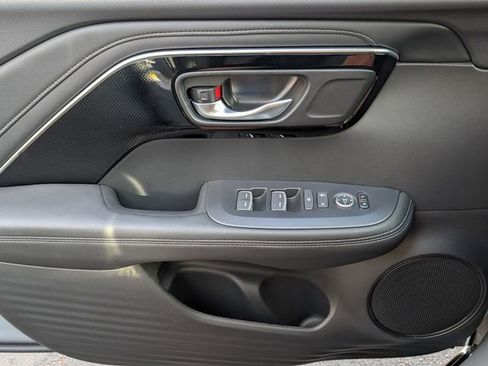 Certified 2025 Acura ADX FWD image 34