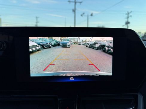 Used 2025 Chevrolet TrailBlazer LT image 17