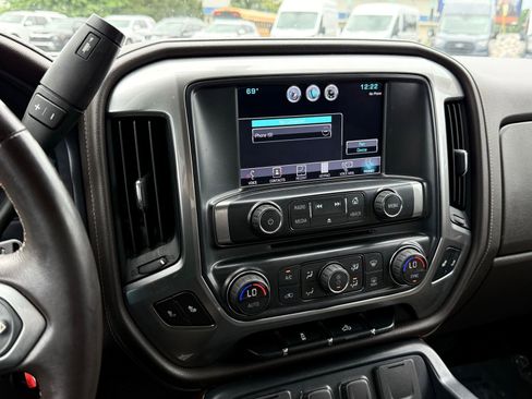 Used 2015 Chevrolet Silverado 1500 LTZ AWD/4WD image 41