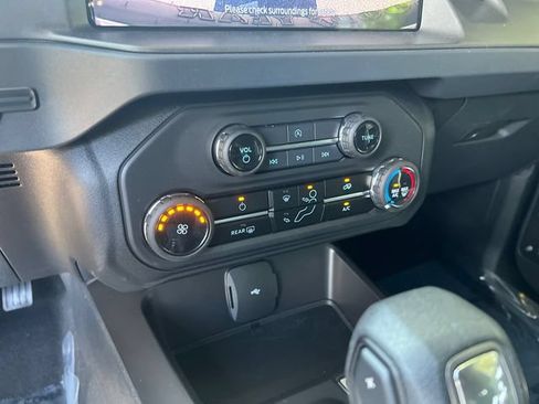 Used 2026 Ford Bronco 2-Door w/ Sasquatch Package AWD/4WD image 26
