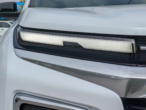 New 2026 Chevrolet Traverse High Country image 10