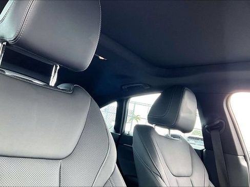 Used 2024 BMW i4 eDrive35 w/ Premium Package RWD image 17