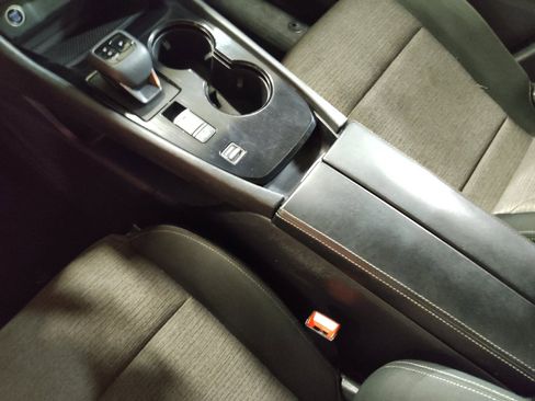 Used 2023 Nissan Rogue SV FWD image 26