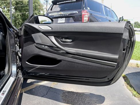 Used 2017 BMW M6 Coupe RWD image 37