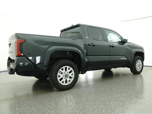 New 2026 Toyota Tacoma SR5 image 25