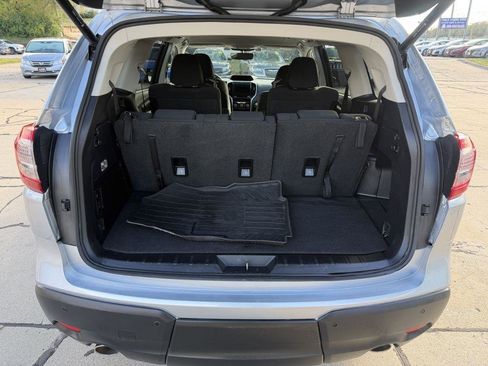 Used 2022 Subaru Ascent Premium w/ Convenience Package AWD/4WD image 9