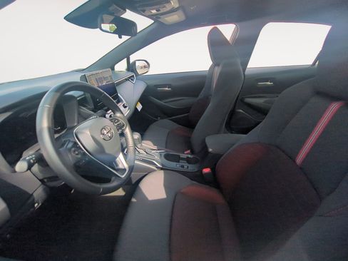 New 2026 Toyota Corolla SE image 9