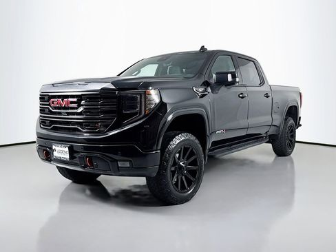 Used 2022 GMC Sierra 1500 AT4 w/ AT4 Premium Package image 1
