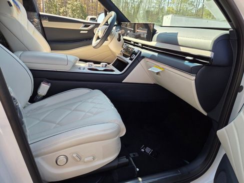 New 2026 Genesis GV80 3.5T Prestige AWD/4WD image 12