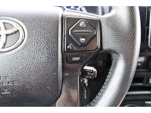 Used 2019 Toyota 4Runner TRD Off-Road Premium AWD/4WD image 16