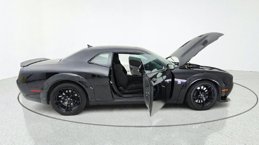 Used 2023 Dodge Challenger R/T Scat Pack RWD image 15