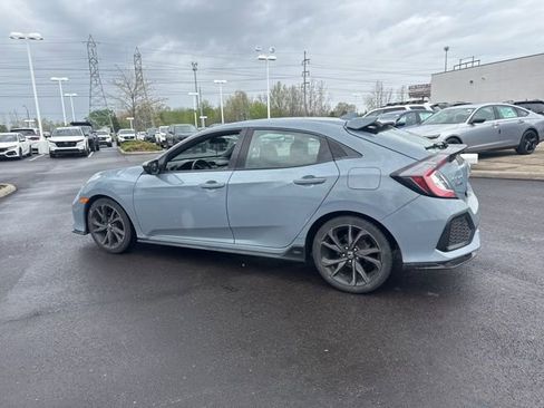 Used 2018 Honda Civic Sport image 15