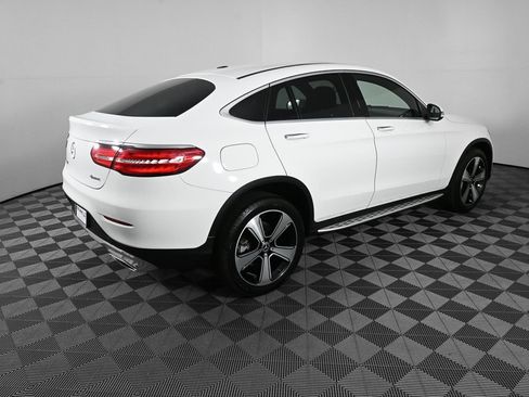 Used 2019 Mercedes-Benz GLC 300 4MATIC Coupe image 27