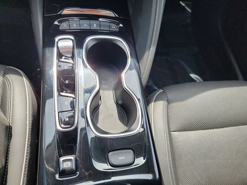 Certified 2023 Buick Envision Essence AWD/4WD image 23