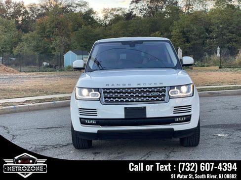 Used 2016 Land Rover Range Rover HSE image 8