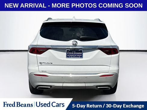 Used 2023 Buick Enclave Essence w/ Experience Buick Package AWD/4WD image 7