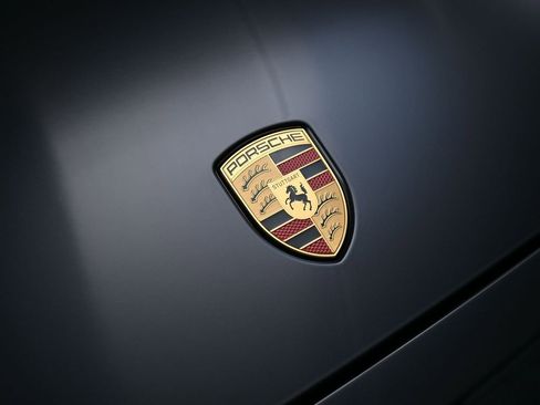 New 2026 Porsche Panamera E-Hybrid image 12