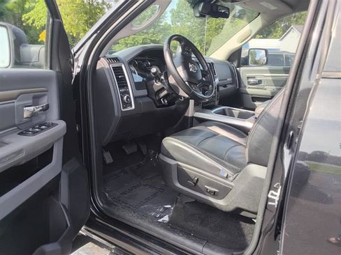 Used 2017 RAM 1500 Big Horn image 18