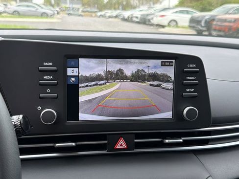 New 2026 Hyundai Elantra SE FWD image 25