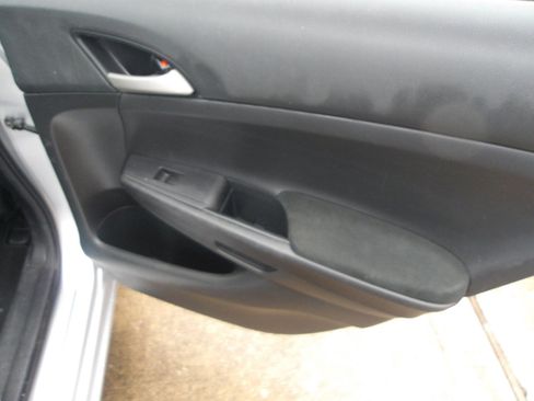 Used 2009 Honda Accord LX image 6