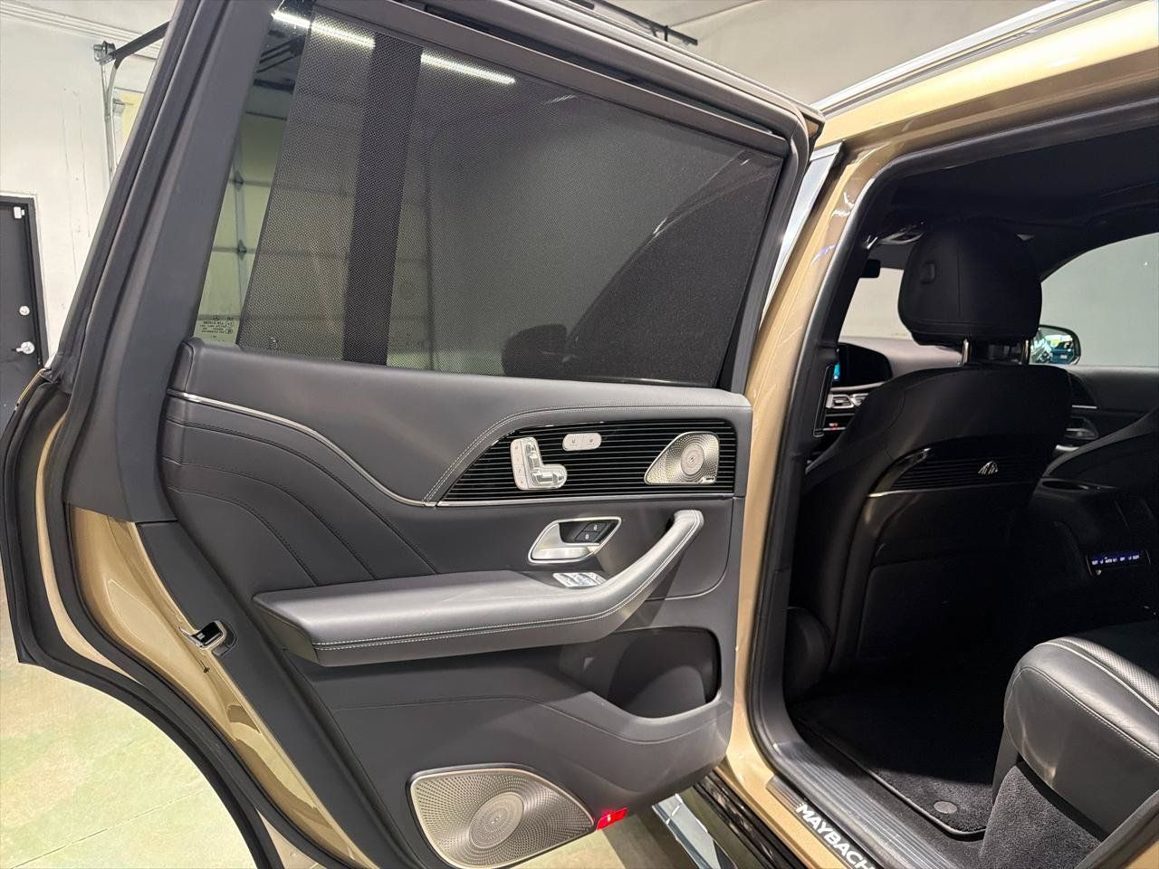 Used 2023 Mercedes-Benz Maybach GLS 600 4MATIC image 25