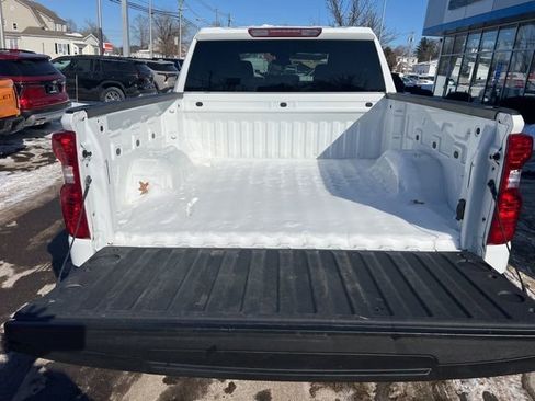 Used 2022 Chevrolet Silverado 1500 LT image 25