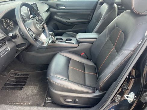 Used 2020 Nissan Altima 2.5 SR FWD image 9